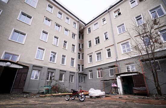 Russia DPR Construction
