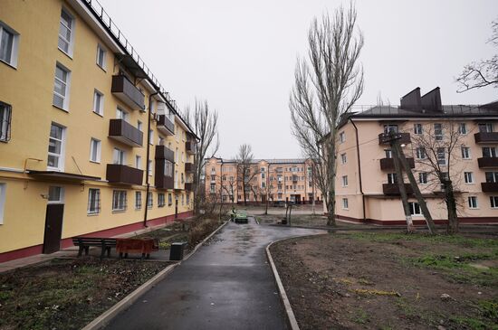 Russia DPR Construction