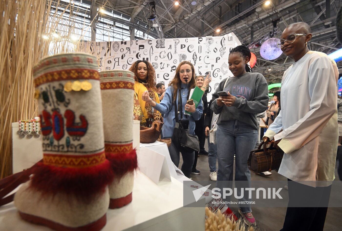 RUSSIA EXPO. Tour for BRICS+ Fashion Summit participants