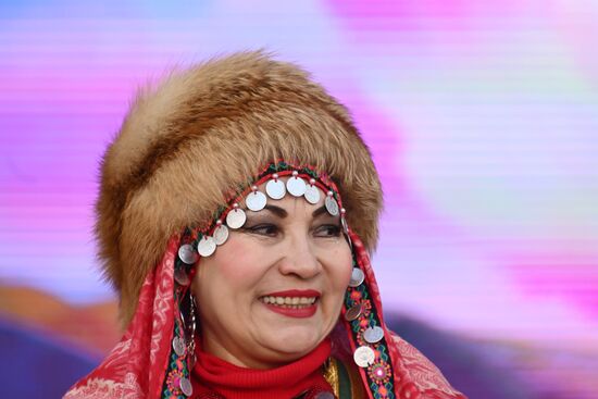 RUSSIA EXPO. Day of Father Frost: Kysh Babai