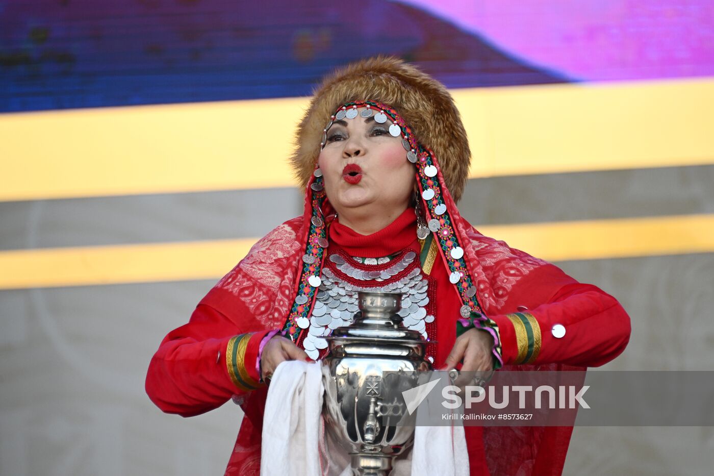RUSSIA EXPO. Day of Father Frost: Kysh Babai