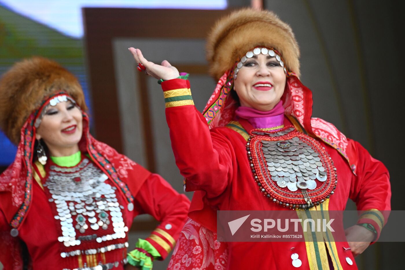 RUSSIA EXPO. Day of Father Frost: Kysh Babai