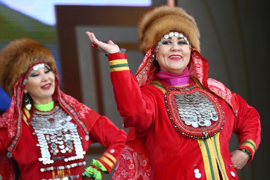 RUSSIA EXPO. Day of Father Frost: Kysh Babai