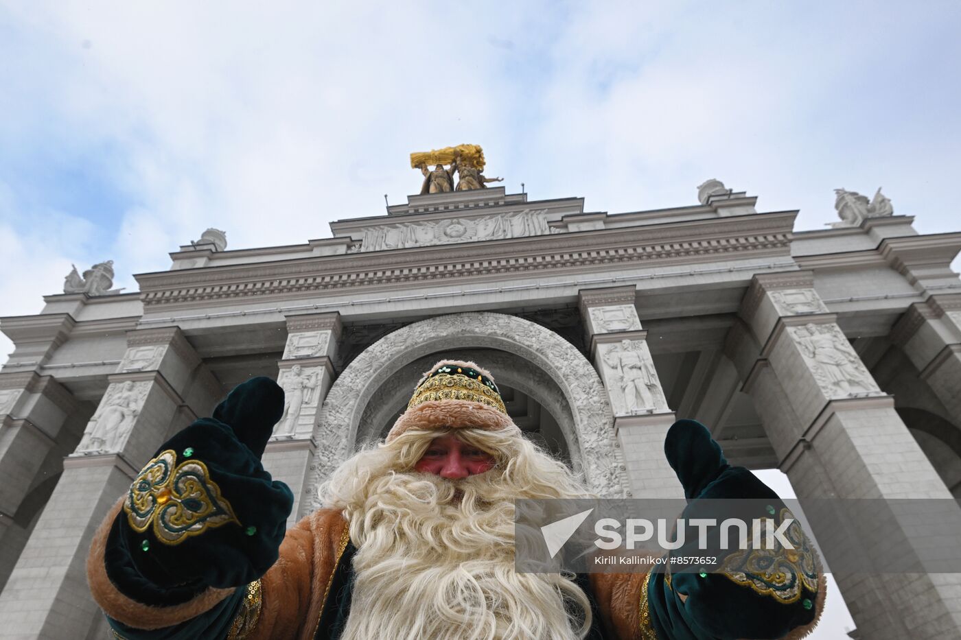 RUSSIA EXPO. Day of Father Frost: Kysh Babai