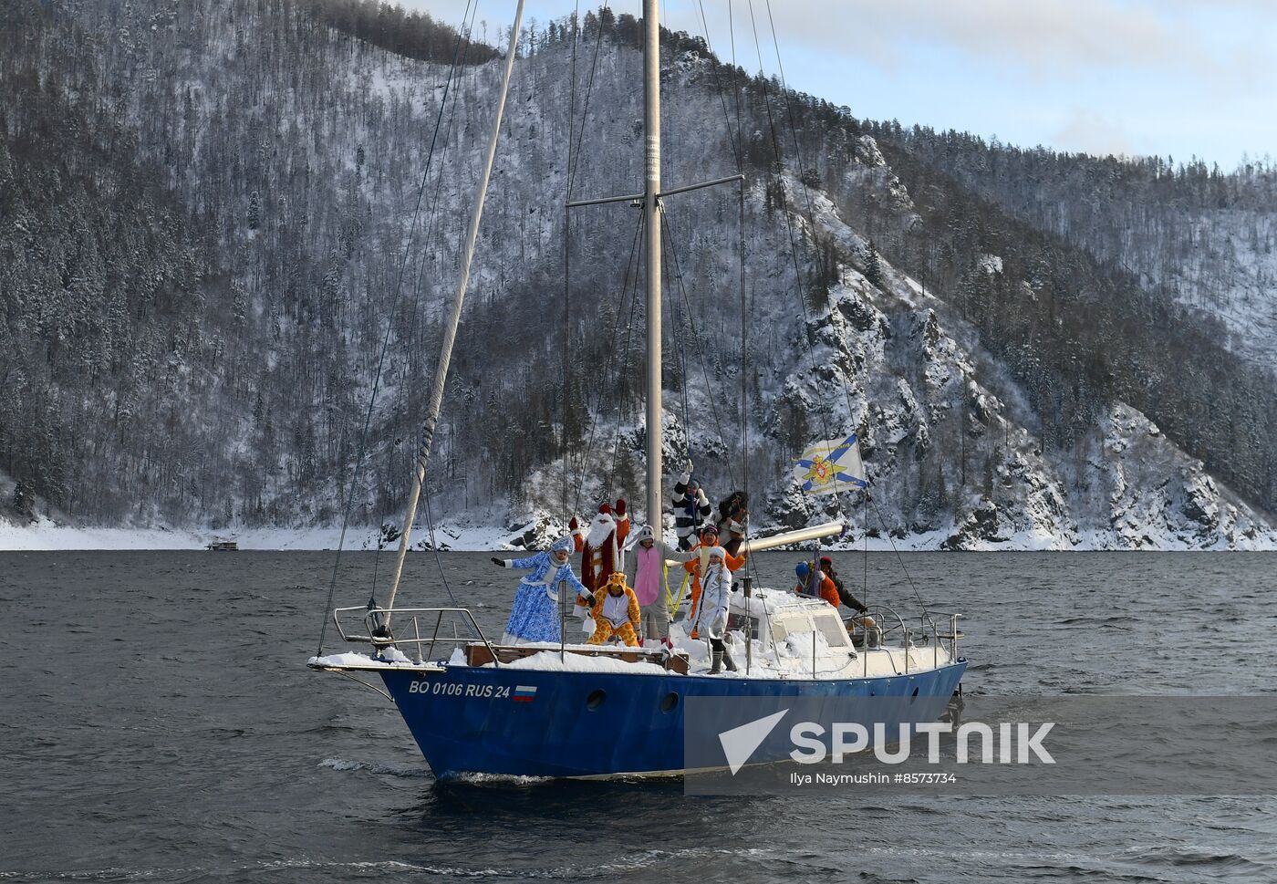 Russia New Year Preparations