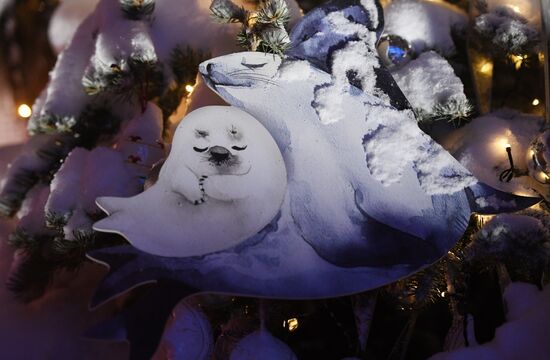 The International RUSSIA EXPO Forum and Exhibition. The Christmas Tree of the Irkutsk Region. Location: Russia, Moscow. Author: Vladimir Vyatkin/Sputnik. International RUSSIA EXPO forum and exhibition