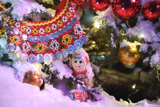 The International RUSSIA EXPO Forum and Exhibition. The Christmas Tree of the Republic of Chuvashia. Location: Russia, Moscow. Author: Vladimir Vyatkin/Sputnik. International RUSSIA EXPO forum and exhibition