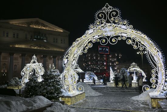 Russia New Year Preparations