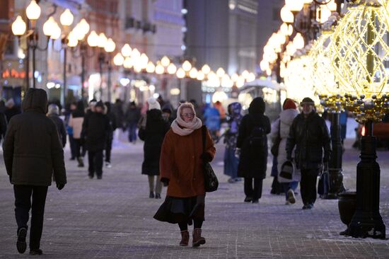 Russia New Year Preparations