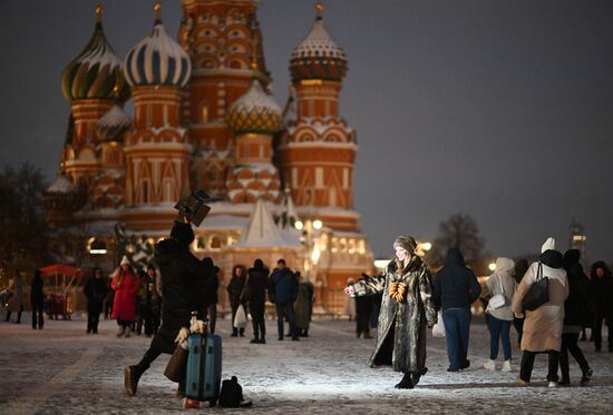 Russia New Year Preparations