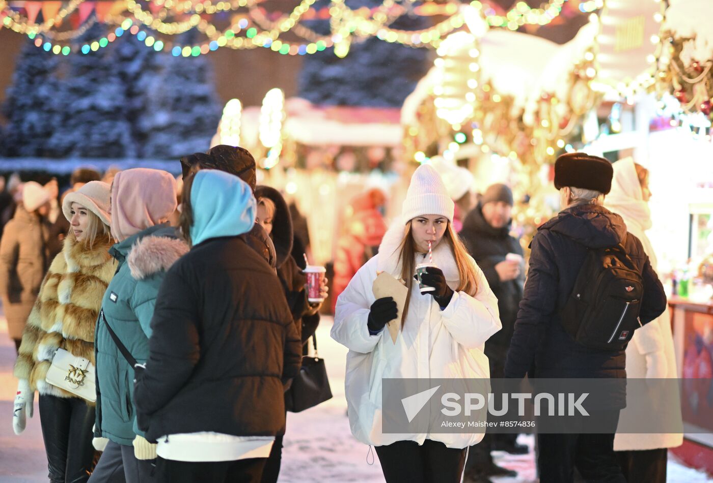 Russia New Year Preparations