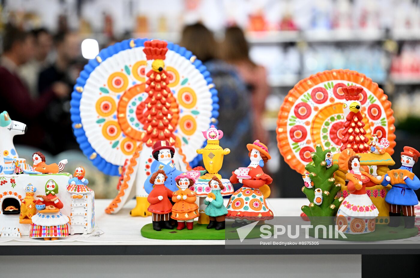 RUSSIA EXPO. New Year's Market opens at Department Store