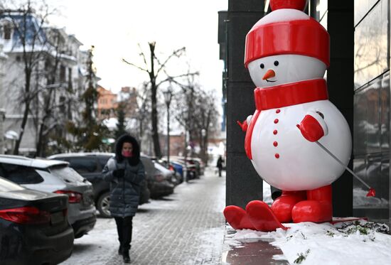 Russia New Year Preparations