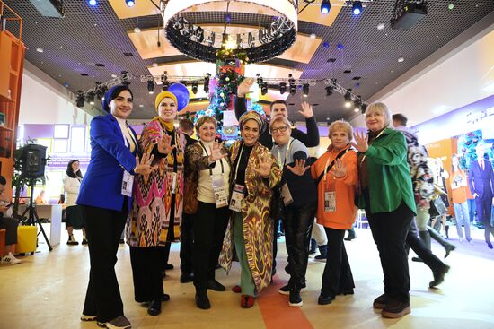 The International RUSSIA EXPO Forum and Exhibition. Pavilion 55 Youth Center. Location: Russia, Moscow. Author: Vladimir Astapkovich/Sputnik. RUSSIA EXPO