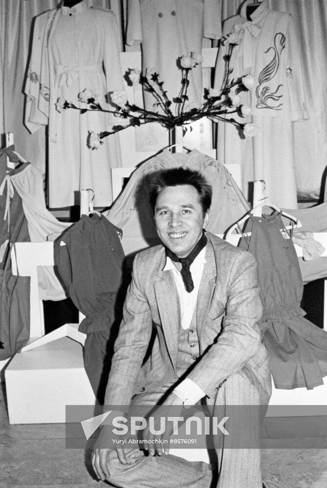 Slava Zaitsev Moscow Fashion House