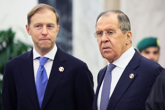 Saudi Arabia Russia