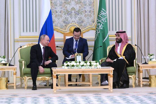 Saudi Arabia Russia
