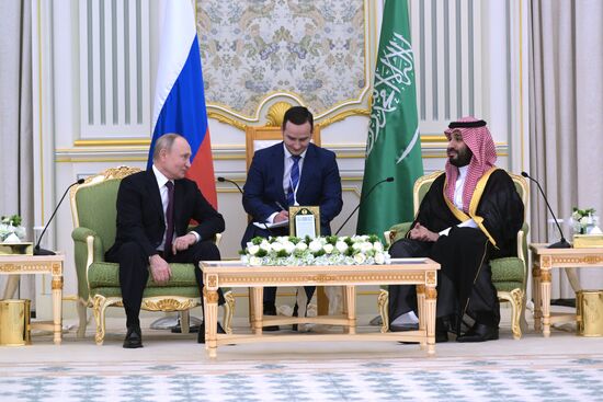 Saudi Arabia Russia