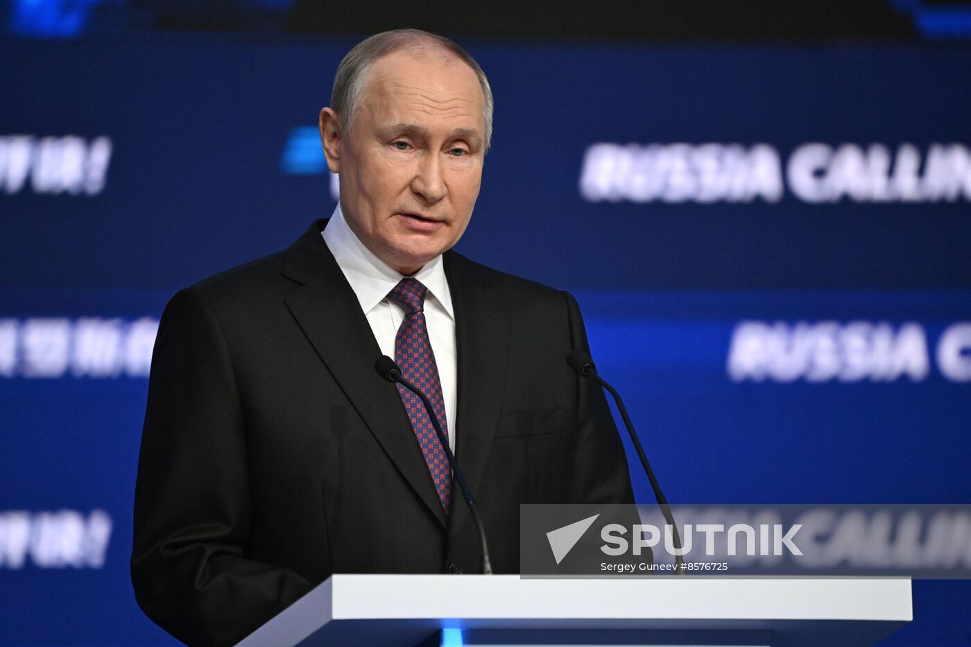 Russia Putin VTB Investment Forum