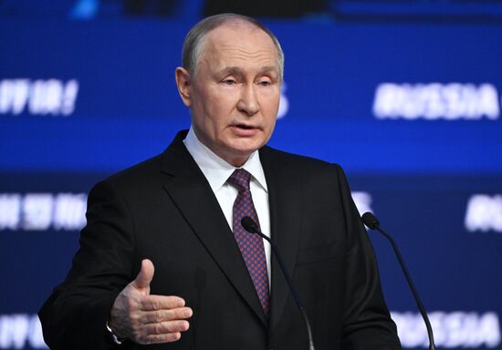 Russia Putin VTB Investment Forum