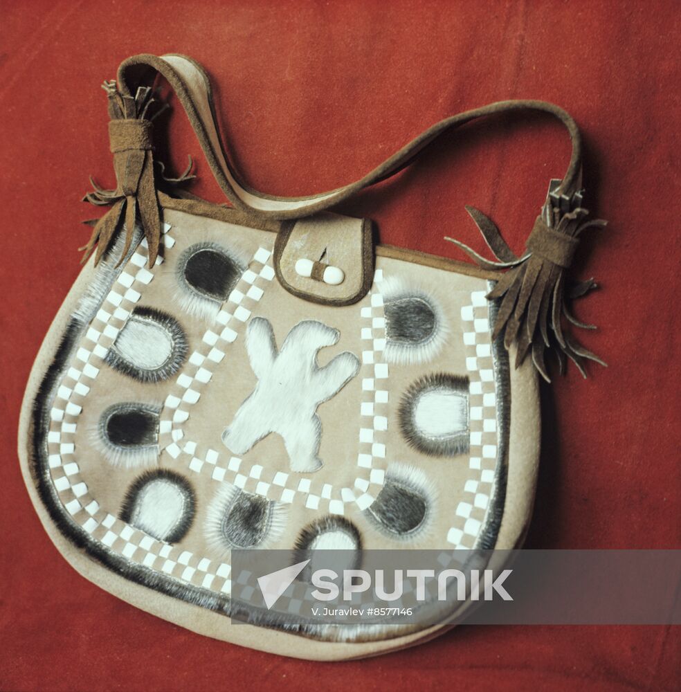 Folk Handicrafts Workshop Northern Souvenirs