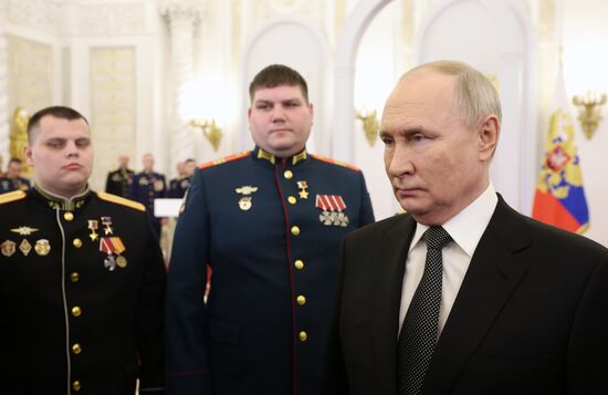 Russia Putin Hero Gold Medals Presentation