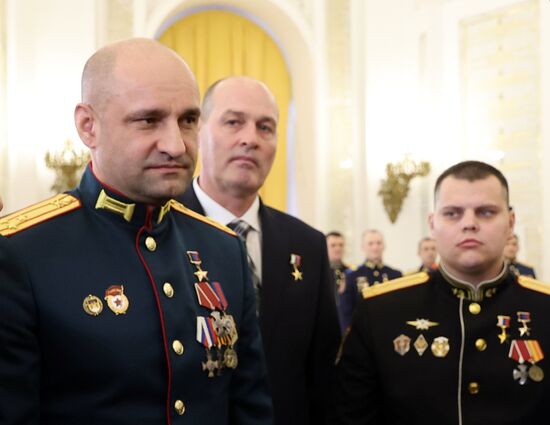 Russia Putin Hero Gold Medals Presentation