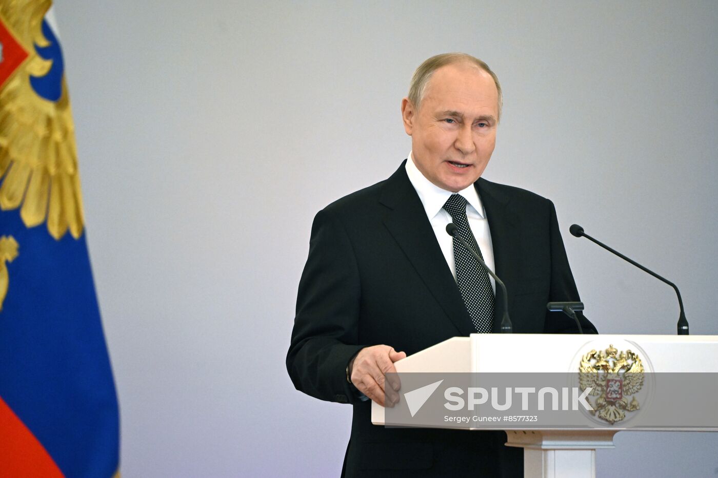 Russia Putin Hero Gold Medals Presentation