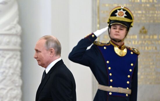 Russia Putin Hero Gold Medals Presentation