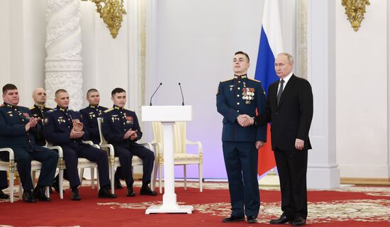 Russia Putin Hero Gold Medals Presentation