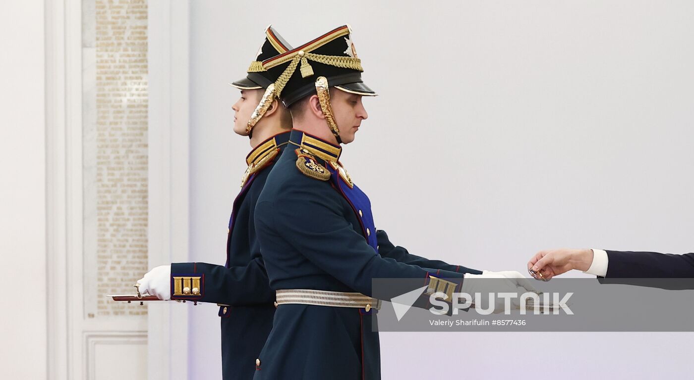 Russia Putin Hero Gold Medals Presentation
