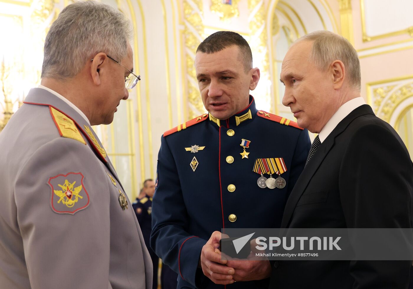 Russia Putin Hero Gold Medals Presentation