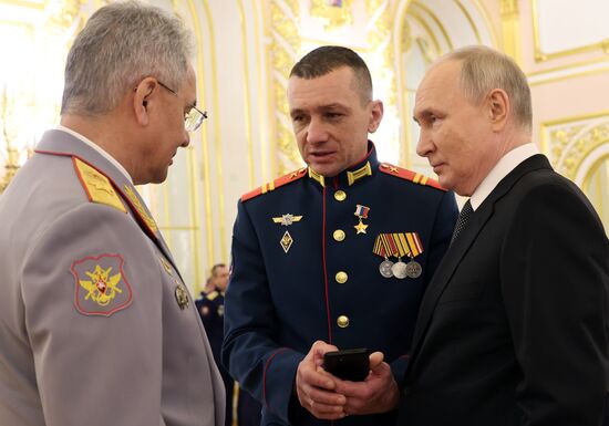 Russia Putin Hero Gold Medals Presentation