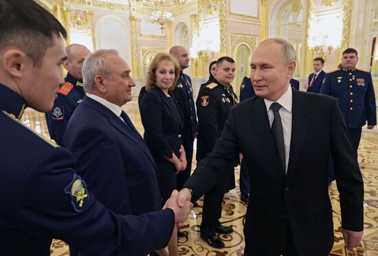 Russia Putin Hero Gold Medals Presentation