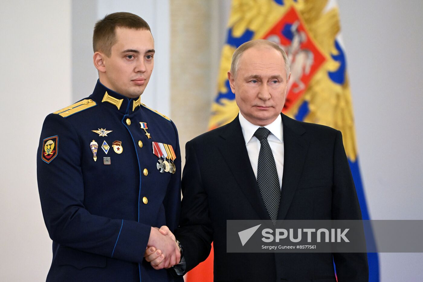 Russia Putin Hero Gold Medals Presentation