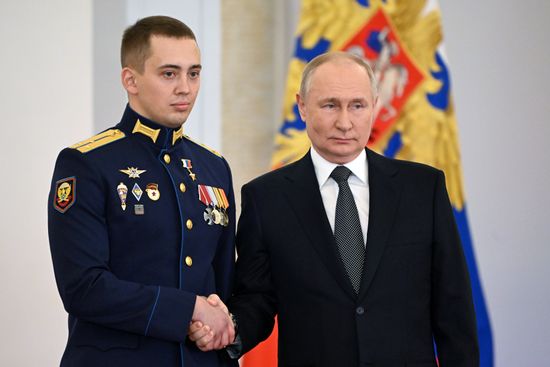 Russia Putin Hero Gold Medals Presentation