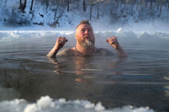 Russia Winter Swimming