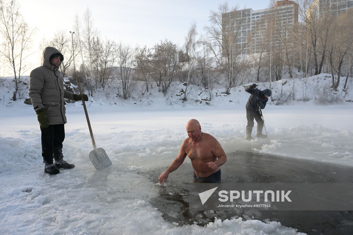 Russia Winter Swimming