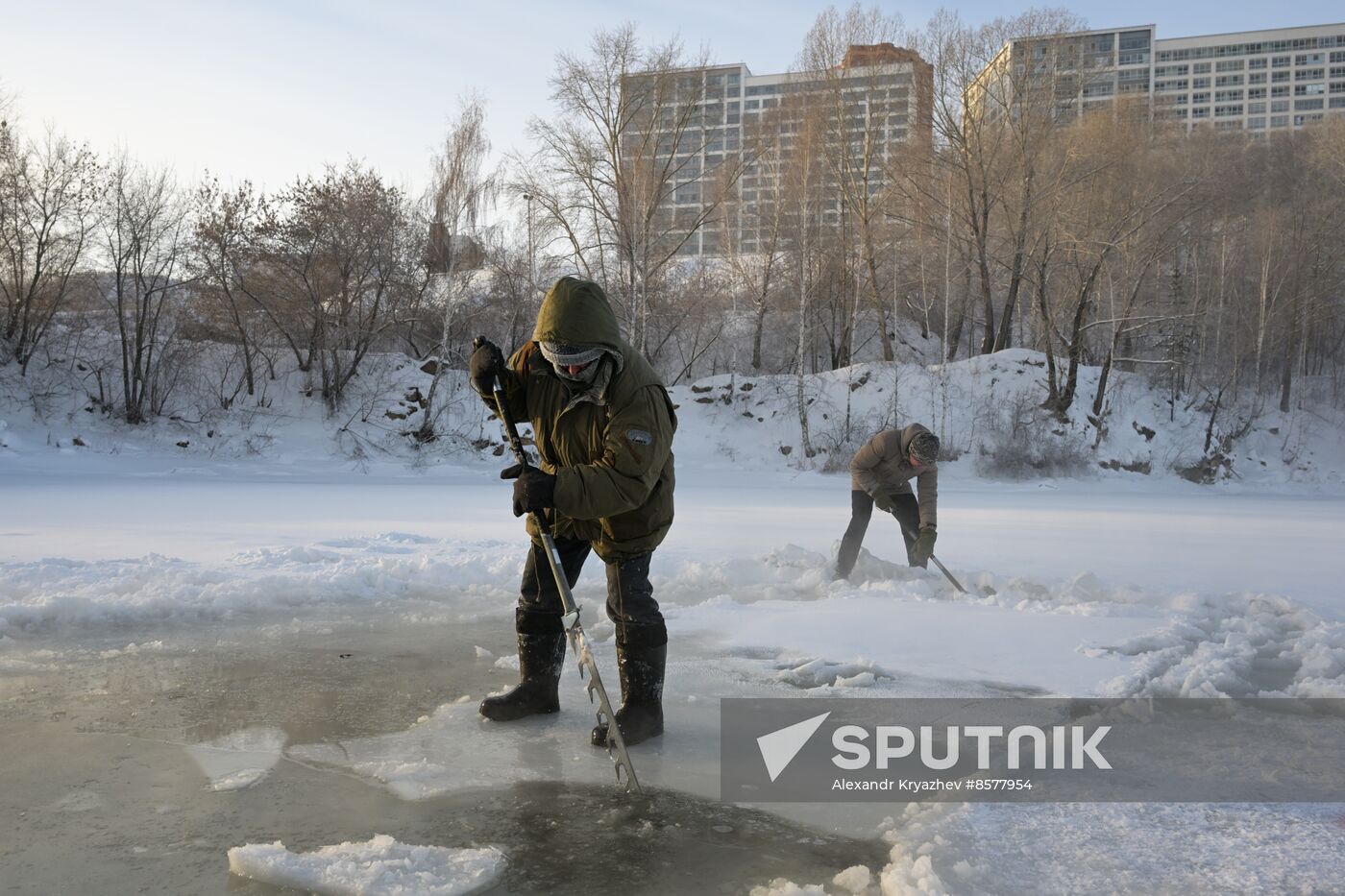 Russia Winter Swimming