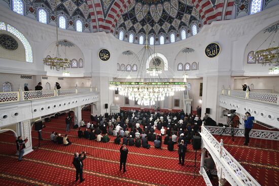 Russia Religion Crimea Сathedral Mosque