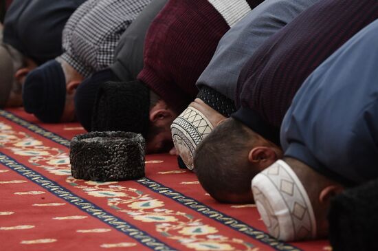 Russia Religion Crimea Сathedral Mosque