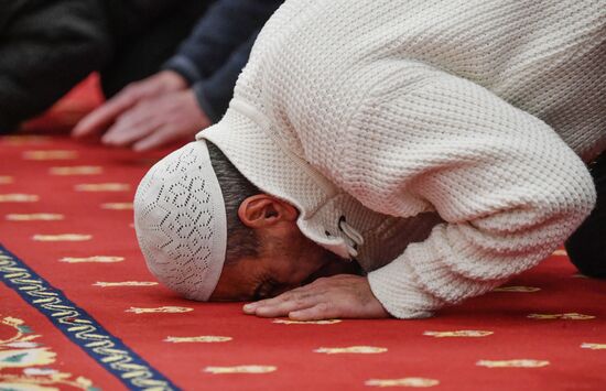 Russia Religion Crimea Сathedral Mosque