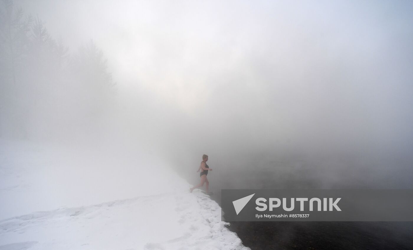 Russia Winter Swimming