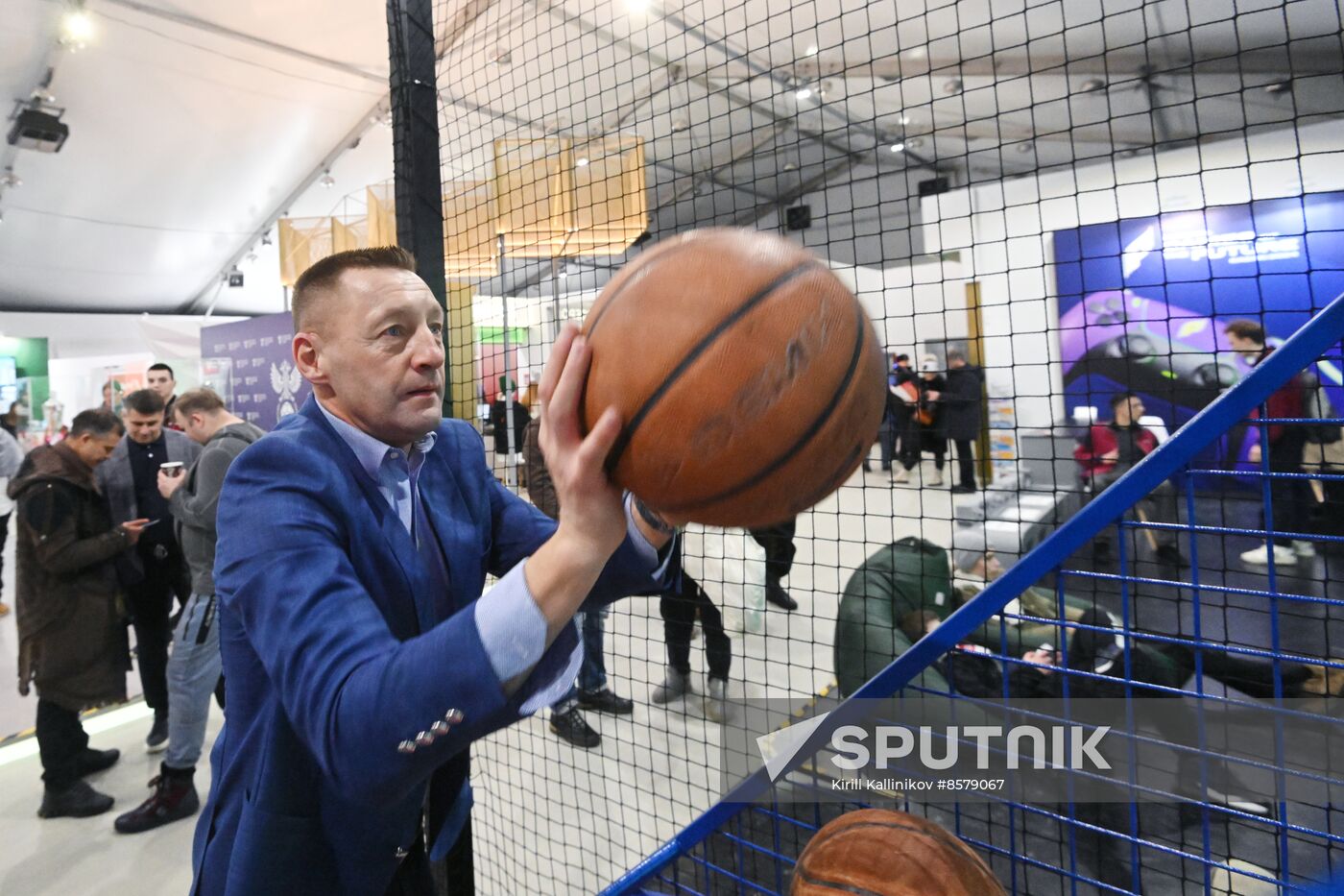 RUSSIA EXPO. Autograph show with RFU ambassadors Dmitry Alenichev and Andrei Tikhonov
