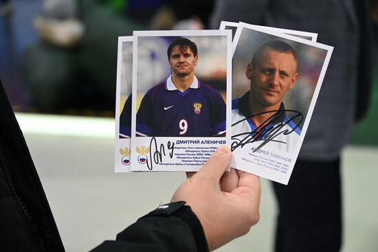 RUSSIA EXPO. Autograph show with RFU ambassadors Dmitry Alenichev and Andrei Tikhonov