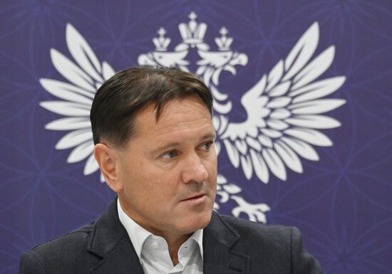 RUSSIA EXPO. Autograph show with RFU ambassadors Dmitry Alenichev and Andrei Tikhonov