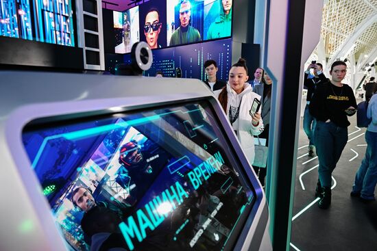 The International RUSSIA EXPO Forum and Exhibition. Opening of Pavilion 59 Cities for Life Come True. Location: Russia, Moscow. Author: Grigory Sysoev/Sputnik. RUSSIA EXPO. Opening of Pavilion 59 Cities for Life Come True