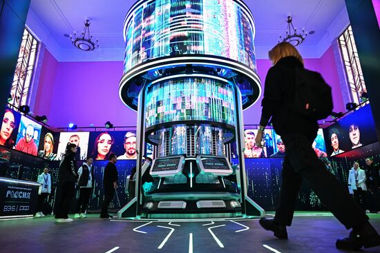 The International RUSSIA EXPO Forum and Exhibition. Opening of Pavilion 59 Cities for Life Come True. Location: Russia, Moscow. Author: Grigory Sysoev/Sputnik. RUSSIA EXPO. Opening of Pavilion 59 Cities for Life Come True
