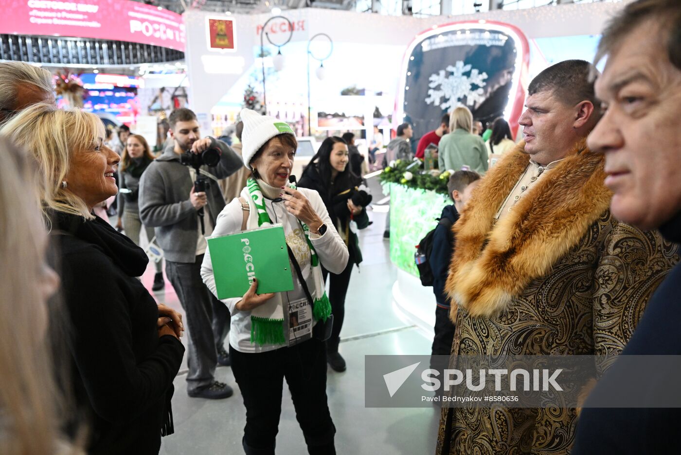 RUSSIA EXPO. Guided tour for foreign delegation