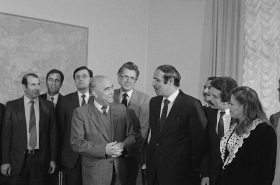 Syrian delegation visits USSR